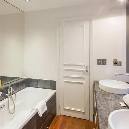 Amazing Flat For 4p Near La Madeleine Appartamento